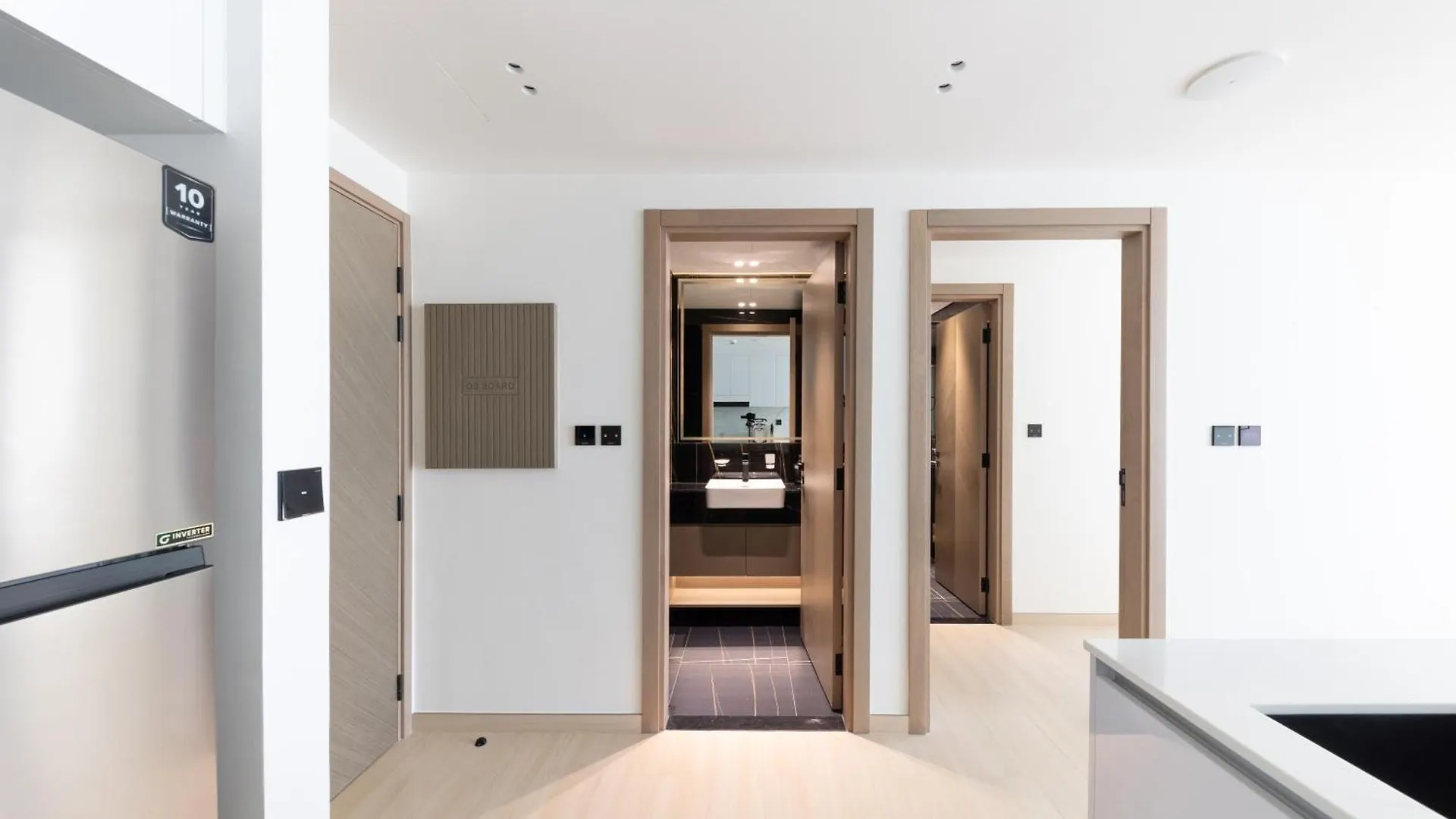 Bright 1Br With Balcony In Binghatti Corner Dubai United Arab Emirates